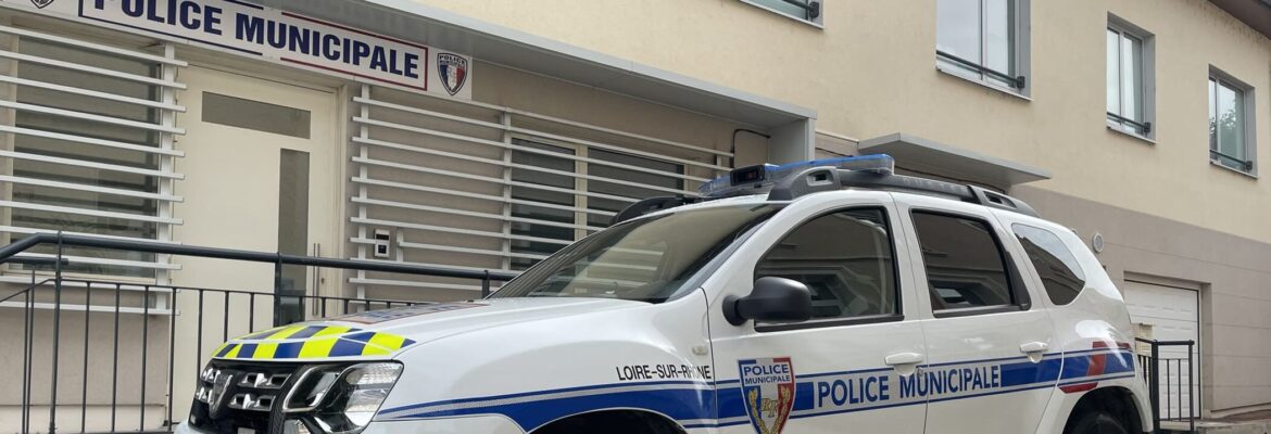 police-municipale-de-Loire-sur-Rhone-1-e1673101892263-1170x400-c-default.jpg